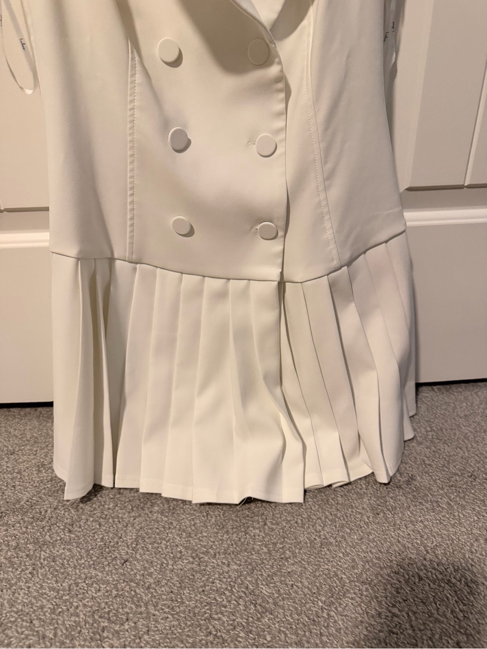 Lulu's Cream Sleeveless Pleated Dress - Picture 4 of 6
